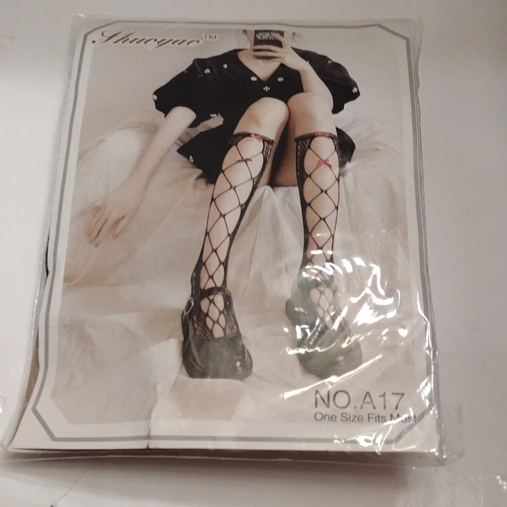 HP!NIP 2 Pack Sexy Gothic Lolita Black Crochet Fishnet Red Bow Knee High Nylons! - Picture 5 of 5